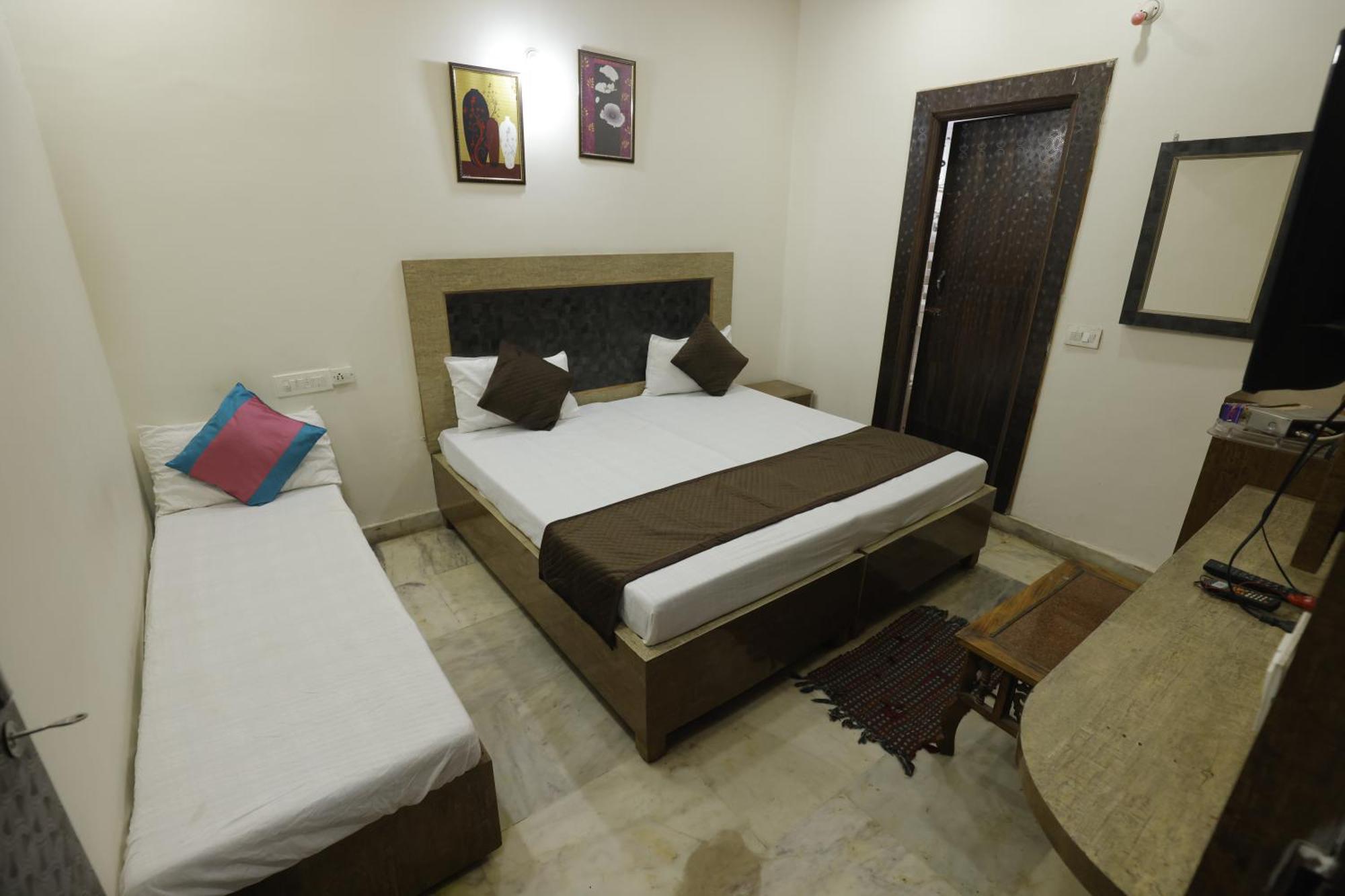 Homestay Near Taj Mahal-basil Saty Agra Agra (Uttar Pradesh)