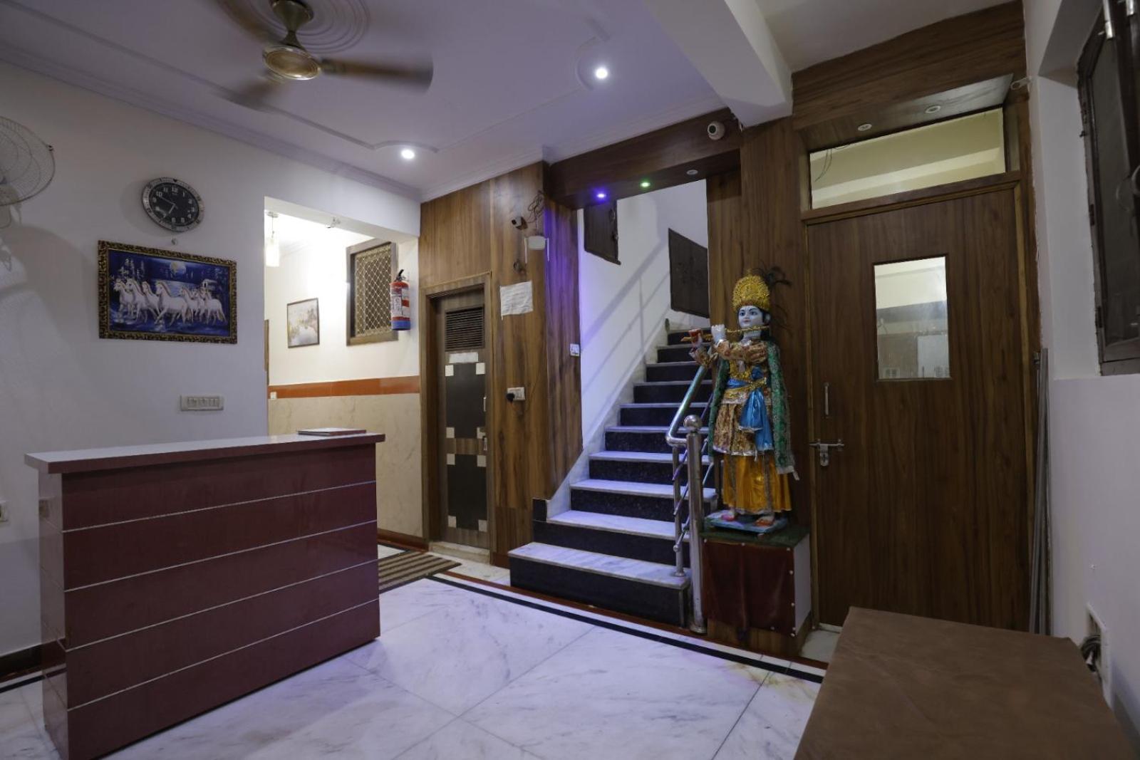 Homestay Near Taj Mahal-basil Saty Agra *